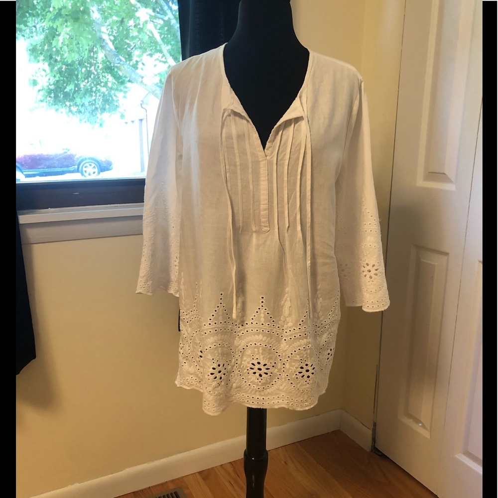 Marina Luna embroidered top!